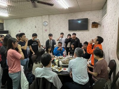 第三十屆南區統計研討會--慶功宴(二)圖片(另開新視窗)