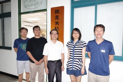 李俊毅教授演講圖片(另開新視窗)
