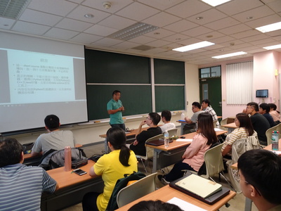 大數據探勘課程活動實況 (數據分析實作工坊:Python程式設計實作系列工作坊)--黃錦輝博士主講圖片