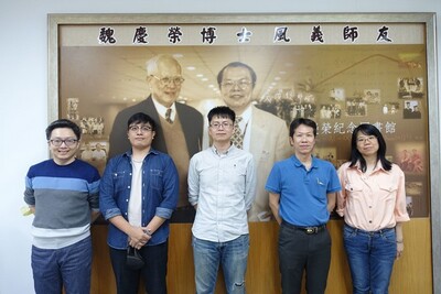 許志仲教授演講圖片(另開新視窗)