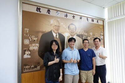 梁埈豪博士演講圖片(另開新視窗)