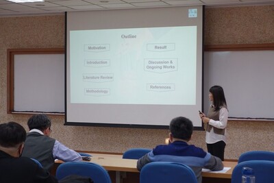 110學年度書報討論成果展-口頭報告-2圖片(另開新視窗)
