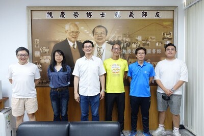 蕭維政教授演講圖片(另開新視窗)