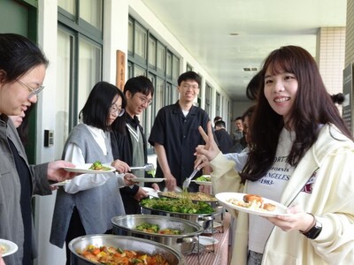 113學年度高大統計日--餐敘交流圖片(另開新視窗)