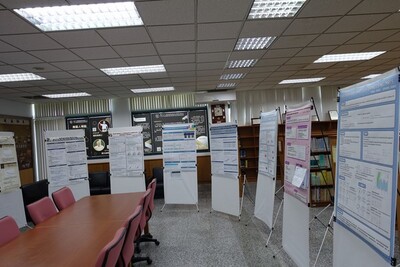 113學年度書報討論成果展--張貼壁報圖片(另開新視窗)