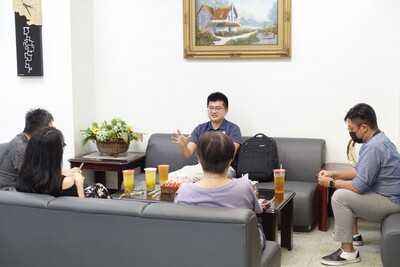黃偉恆教授演講圖片(另開新視窗)