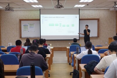 【AI與資料科學期末聯合成果發表會】演講-1圖片(另開新視窗)