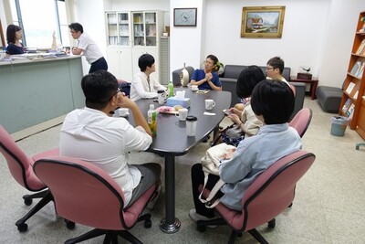 彭佳玲副總經理演講圖片(另開新視窗)